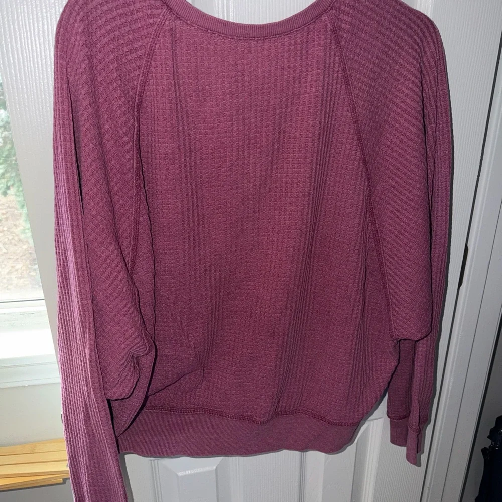 Time and Tru Plum Ribbed Pullover - Picture 2 of 2